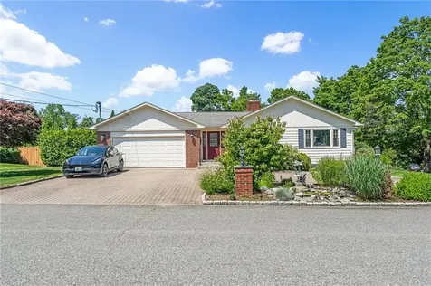 94 Greening Lane Cranston RI 02920