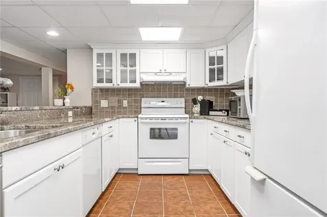 94 Greening Lane Cranston RI 02920