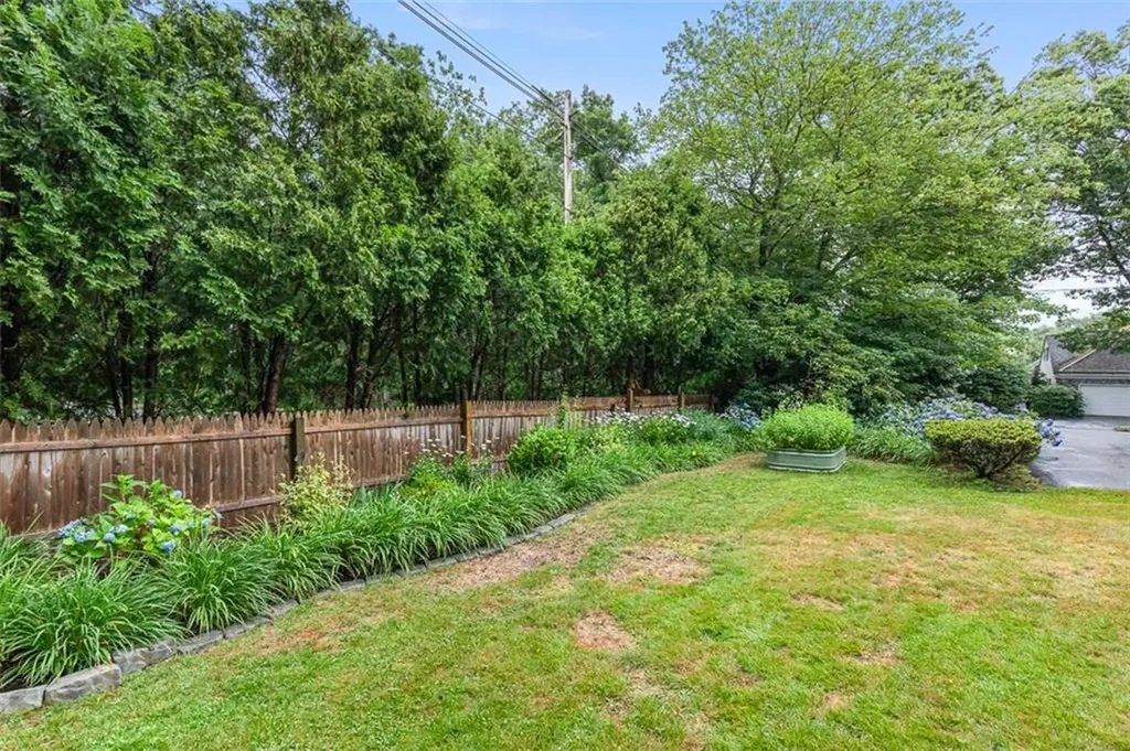 20 Terrace Drive Barrington RI 02806