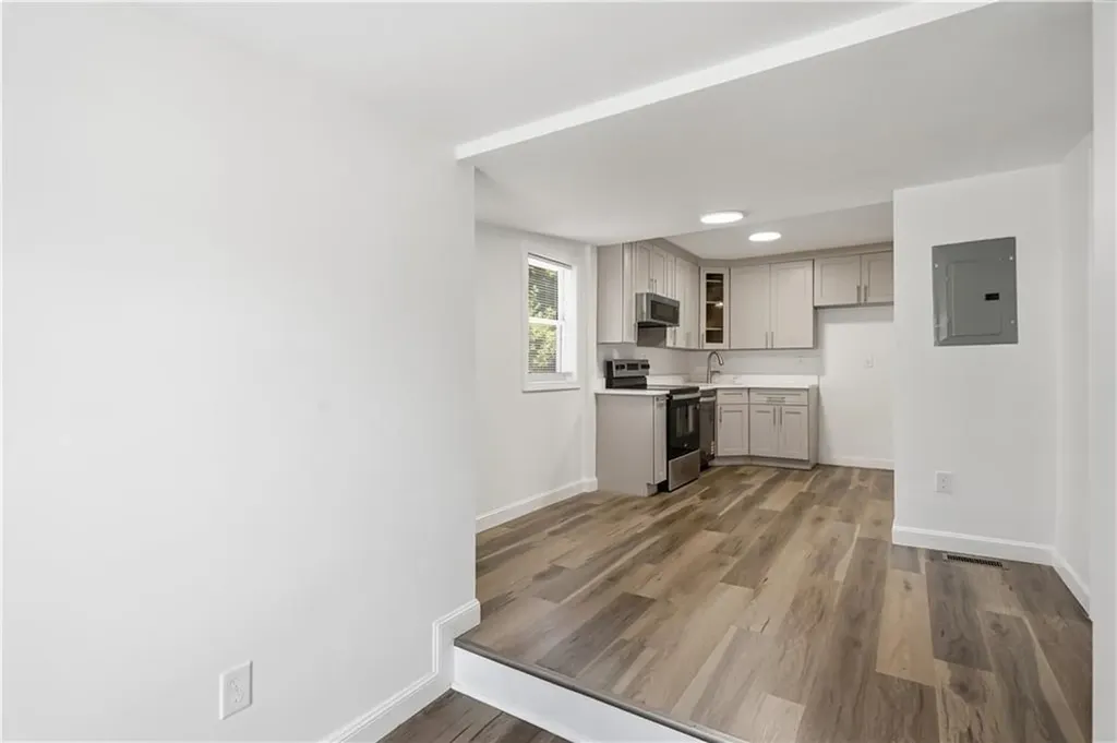 45 Marine Avenue Warwick RI 02888