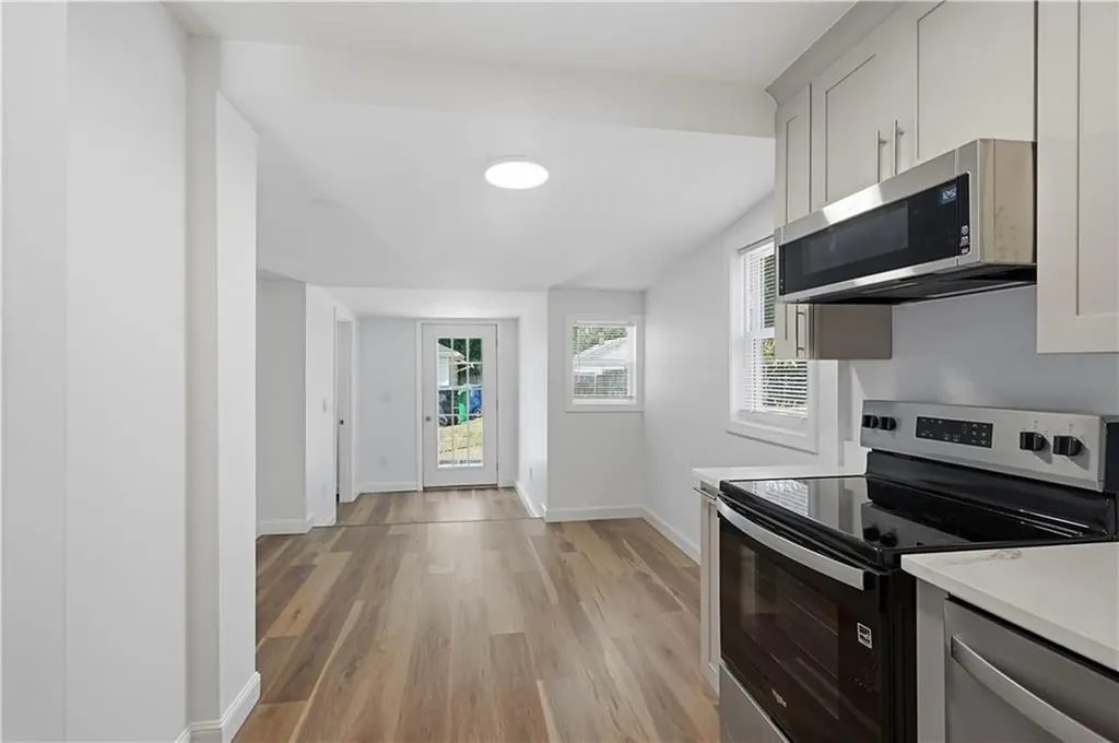 45 Marine Avenue Warwick RI 02888