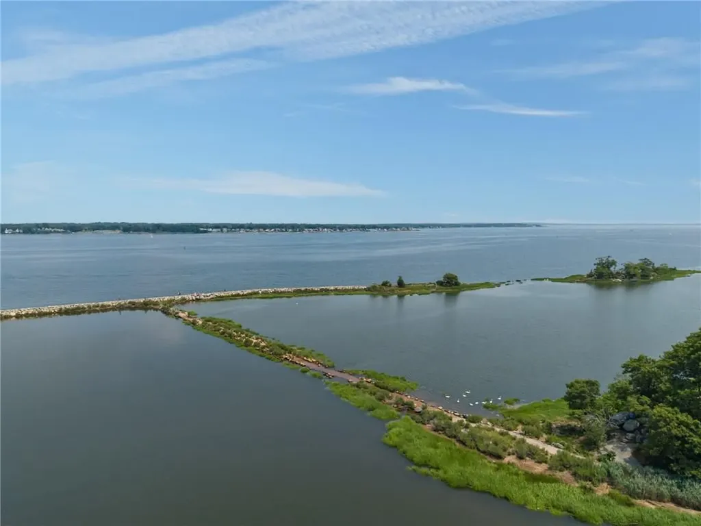 45 Marine Avenue Warwick RI 02888