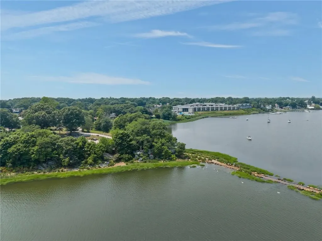 45 Marine Avenue Warwick RI 02888