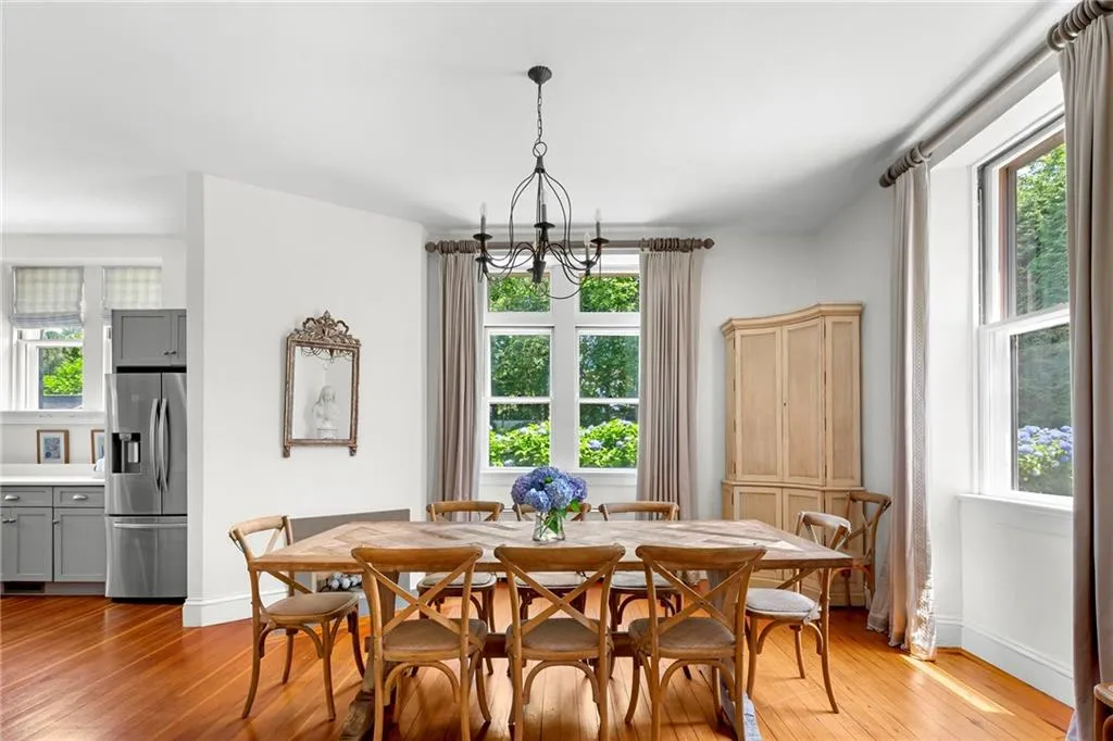 2 4 Hazard Avenue Newport RI 02840