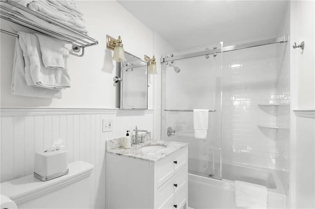 2 4 Hazard Avenue Newport RI 02840