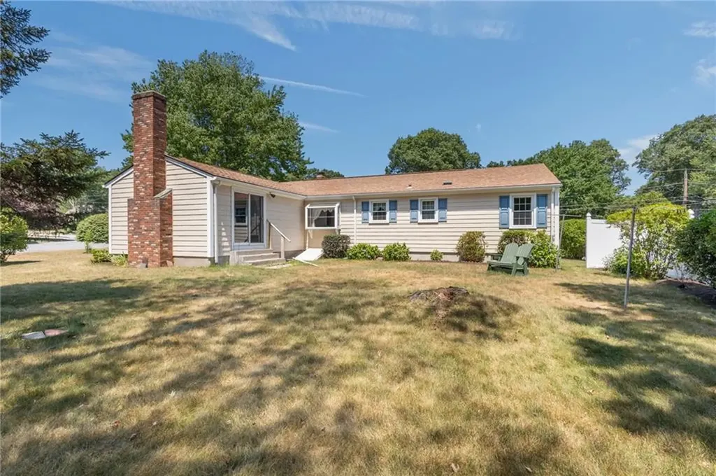 48 Lakeside Drive Smithfield RI 02917