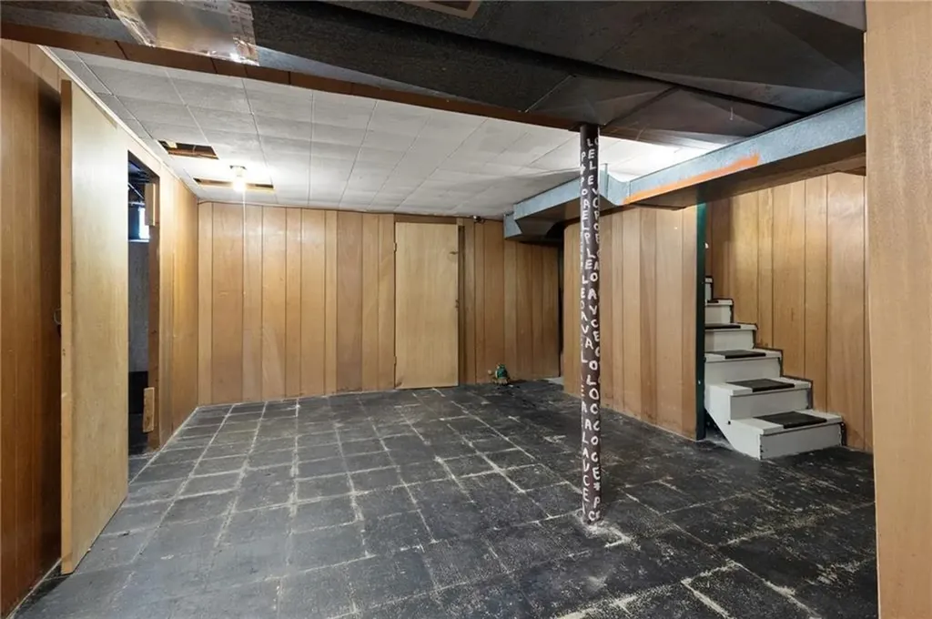 48 Lakeside Drive Smithfield RI 02917
