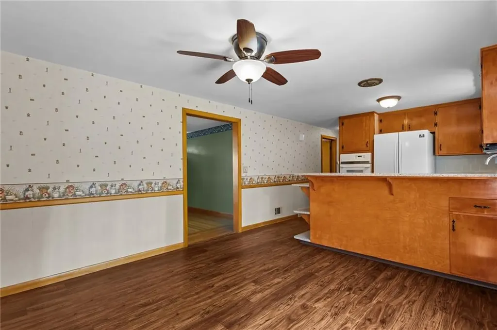 48 Lakeside Drive Smithfield RI 02917