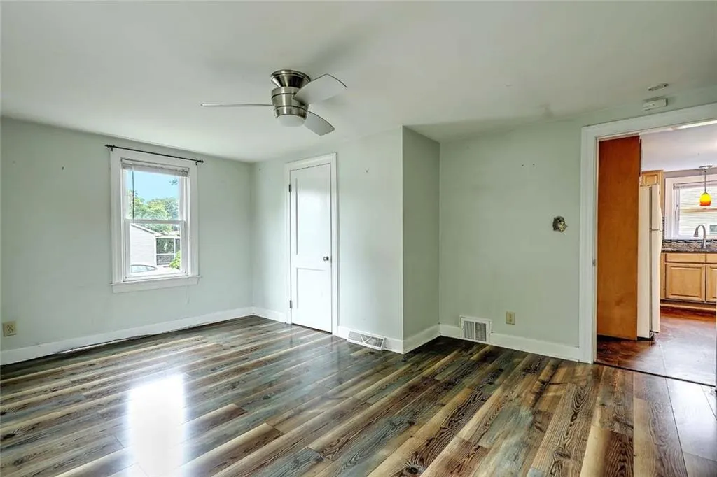 264 Phillips Street Woonsocket RI 02895