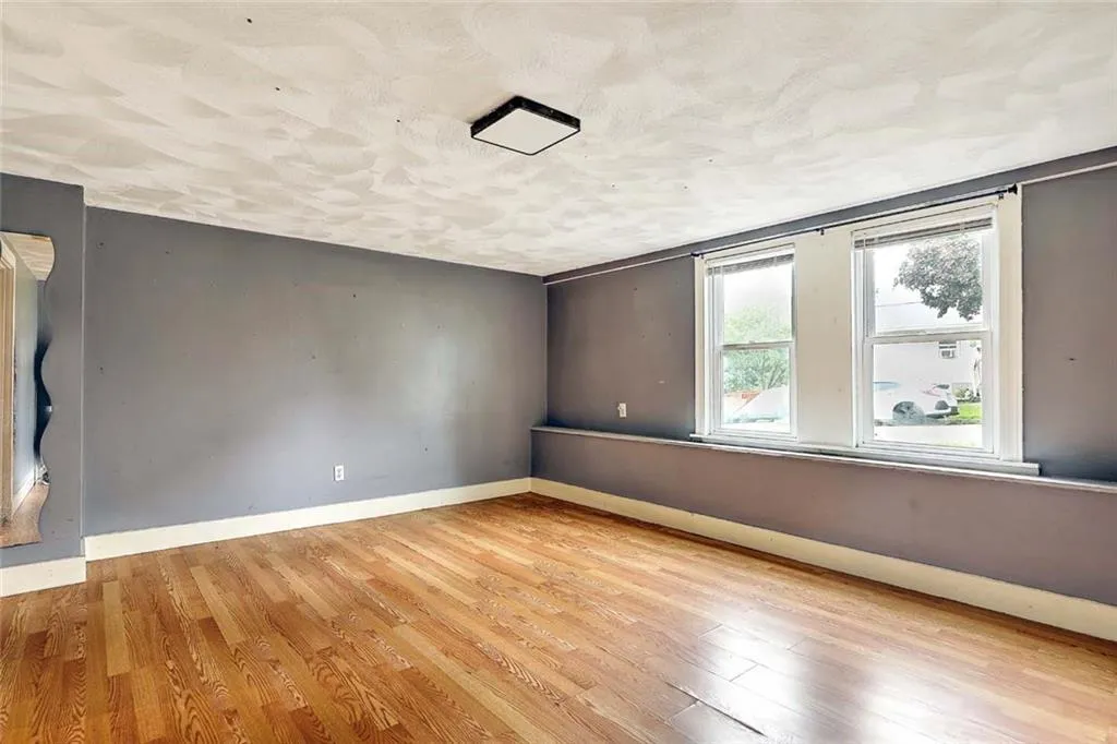 264 Phillips Street Woonsocket RI 02895