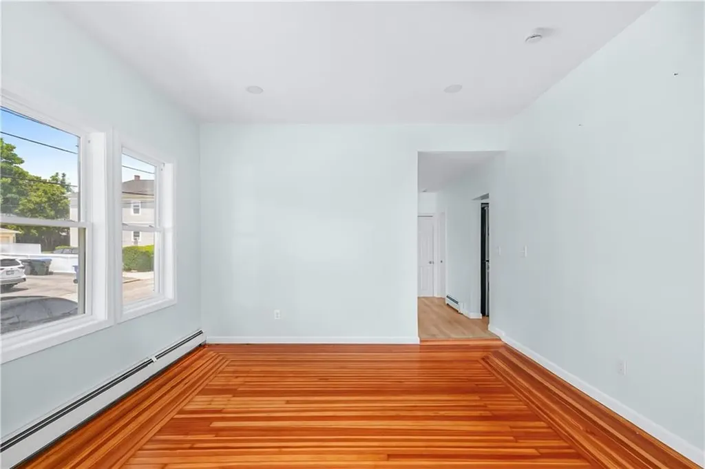 178 Ledge Street Providence RI 02904