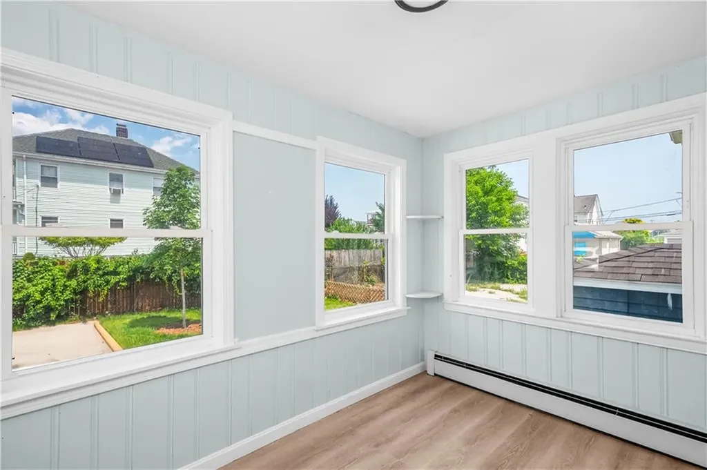178 Ledge Street Providence RI 02904