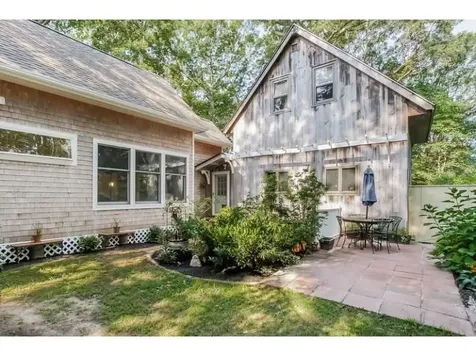 49 Sanford Avenue North Kingstown RI 02852