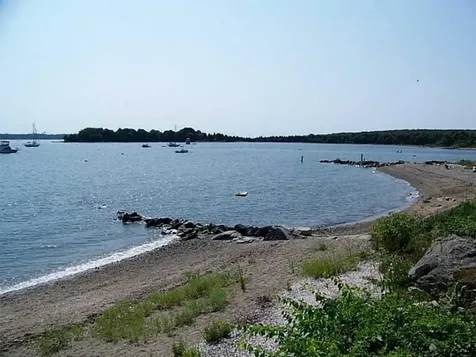 49 Sanford Avenue North Kingstown RI 02852