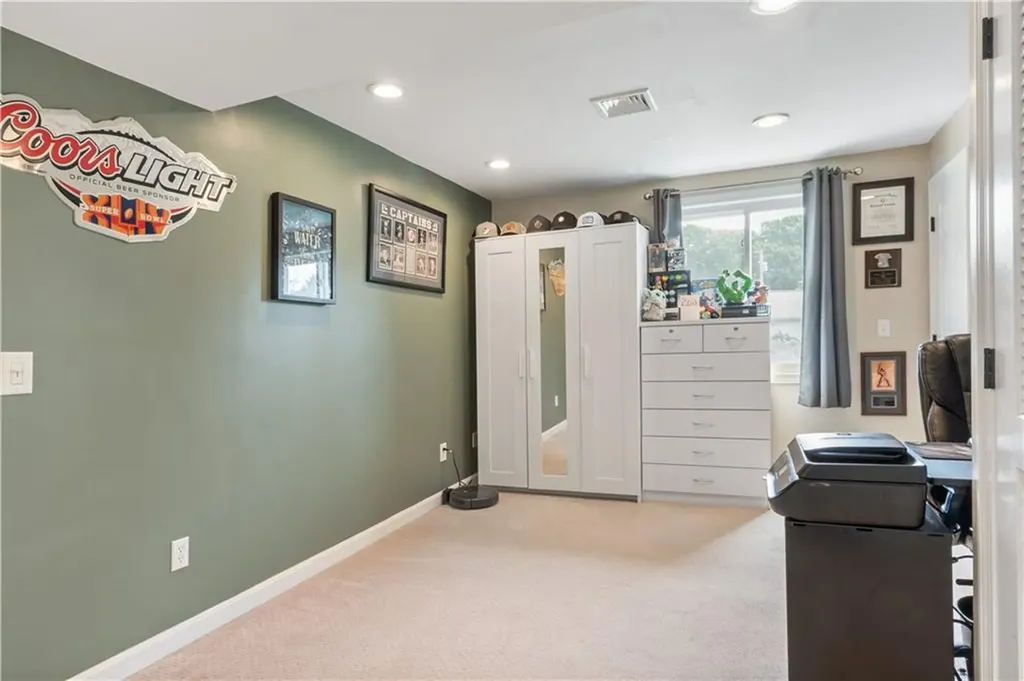 57 Vanstone Avenue Warwick RI 02889