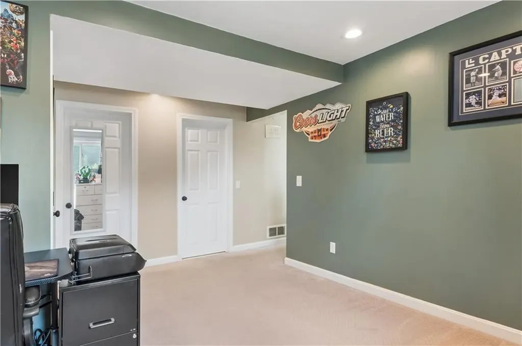 57 Vanstone Avenue Warwick RI 02889