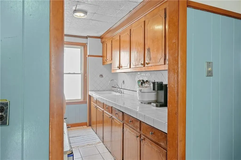 44 Winthrop Avenue Providence RI 02908