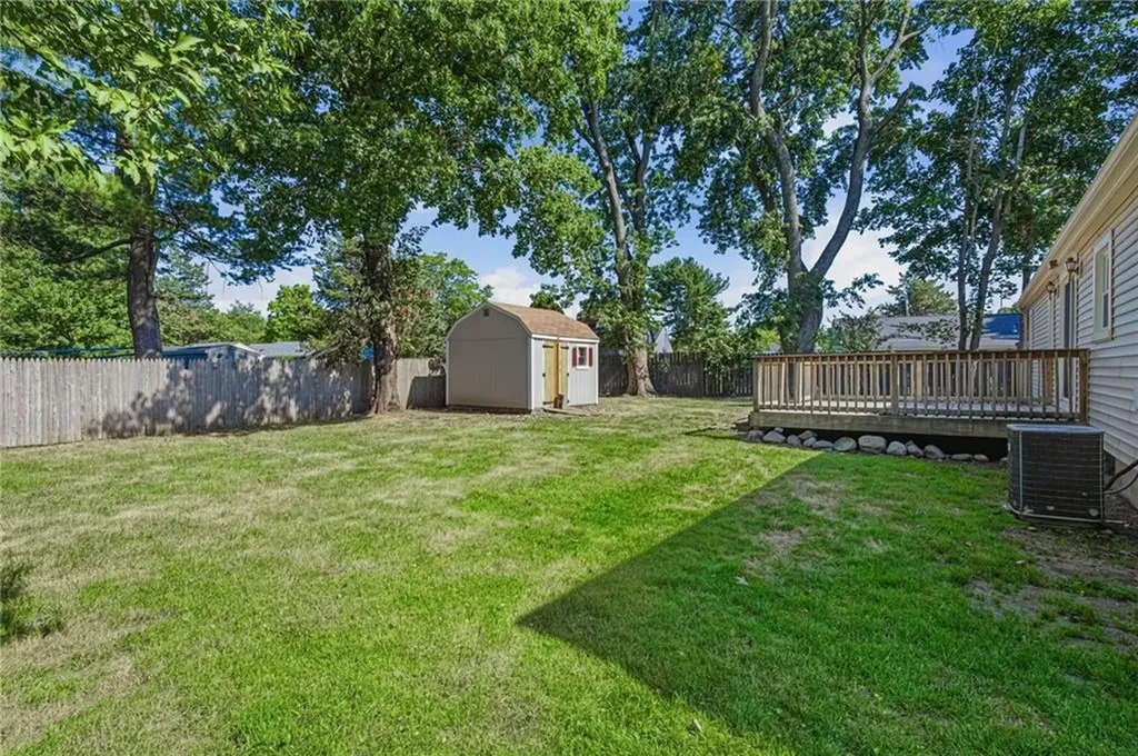 132 Potowomut Road Warwick RI 02818