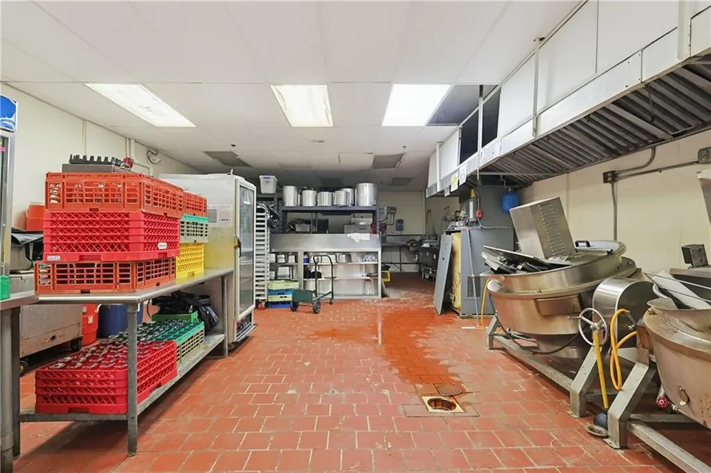 955 West Shore Road Warwick RI 02889