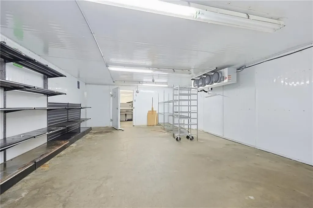 955 West Shore Road Warwick RI 02889