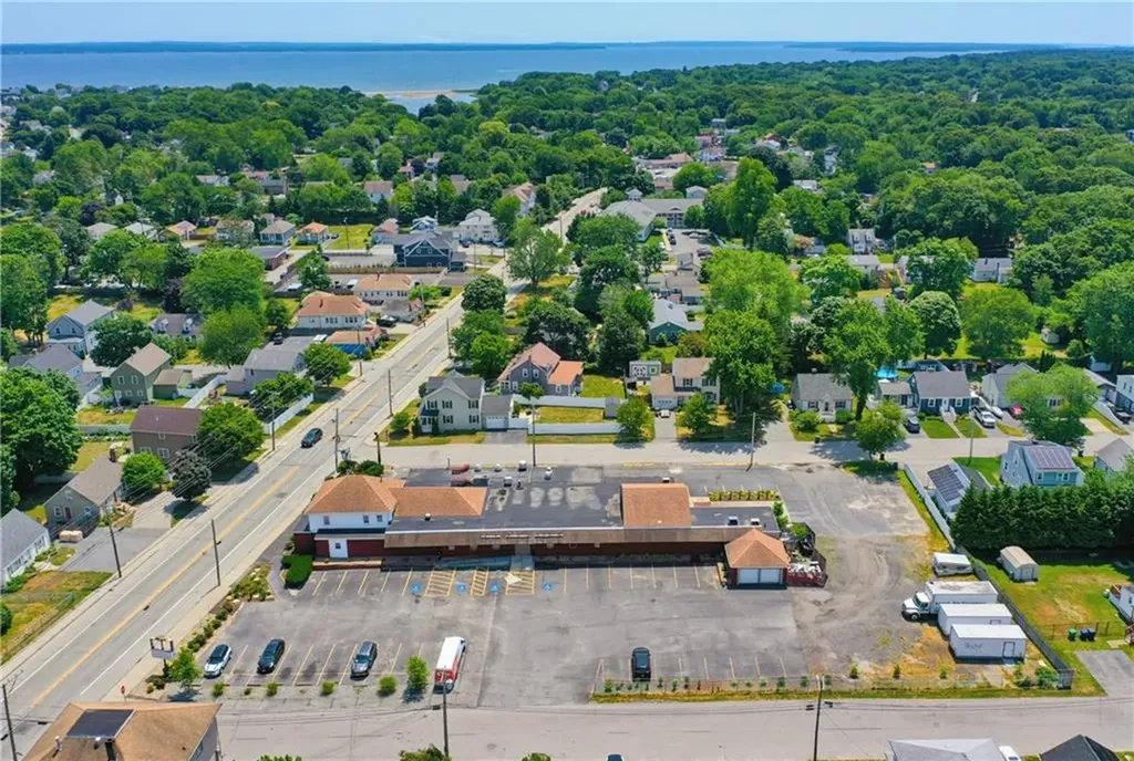 955 West Shore Road Warwick RI 02889