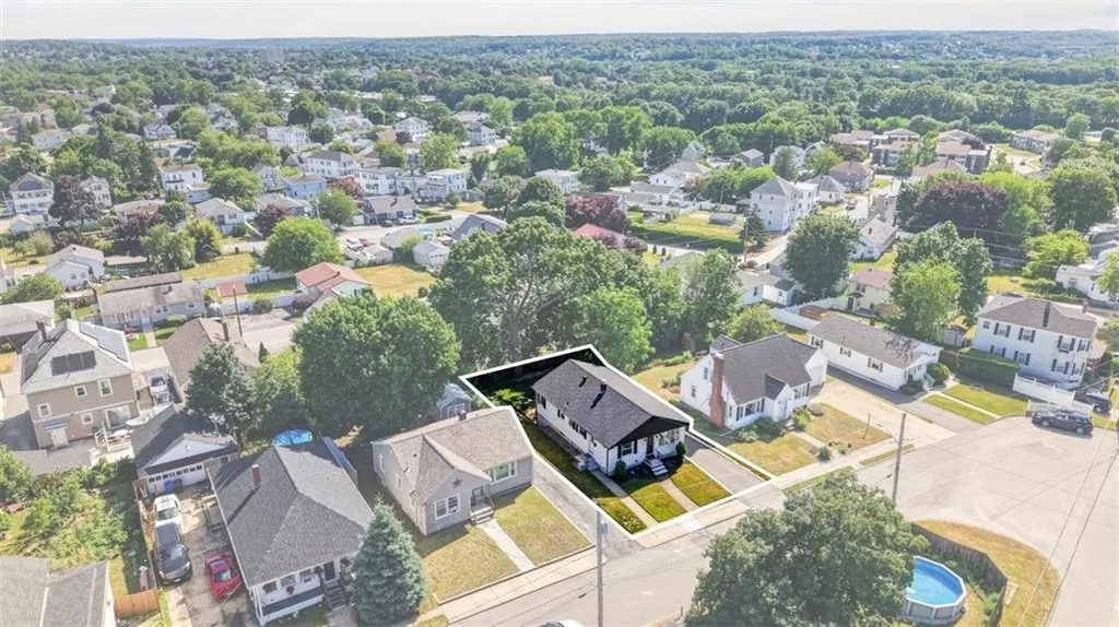 44 Cliff Avenue Cranston RI 02920