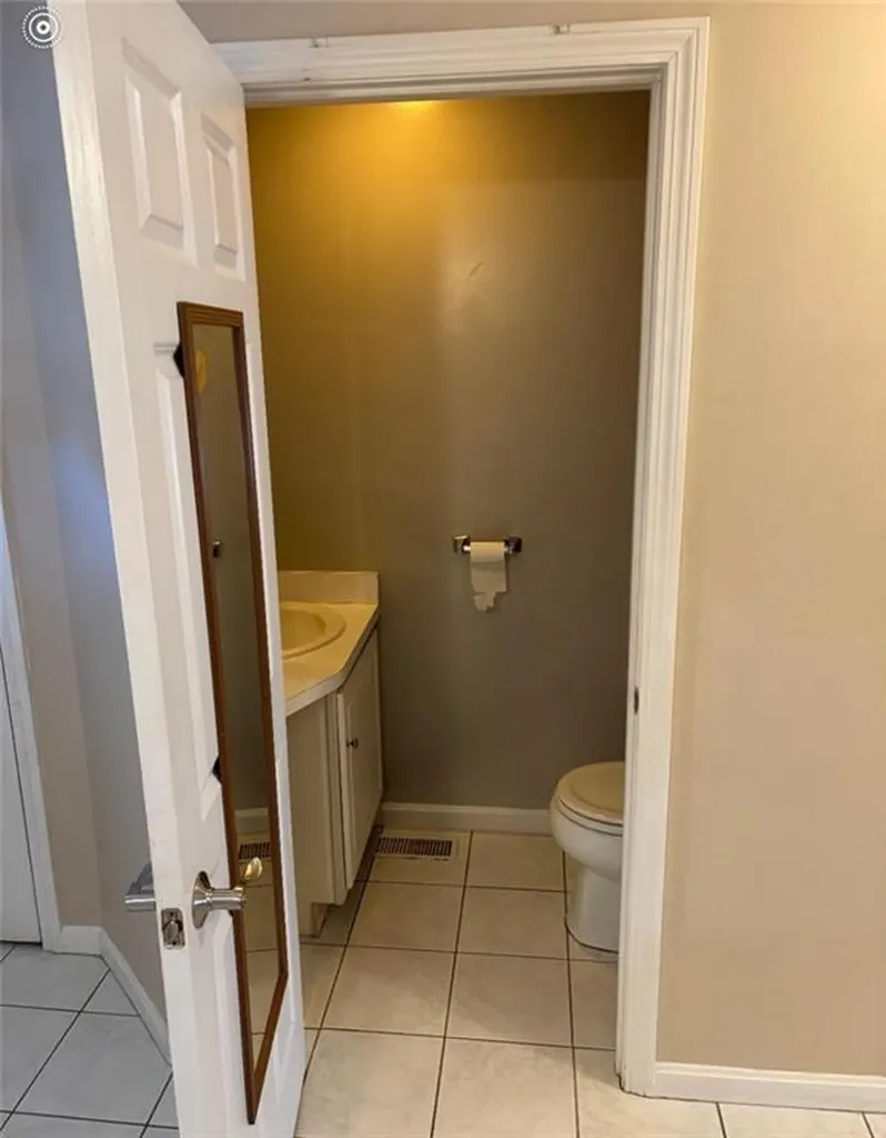 165 Holland Street Cranston RI 02920