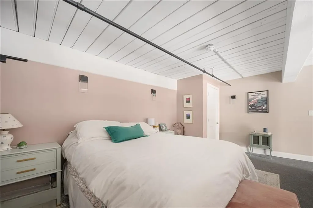 1117 Douglas Avenue North Providence RI 02904