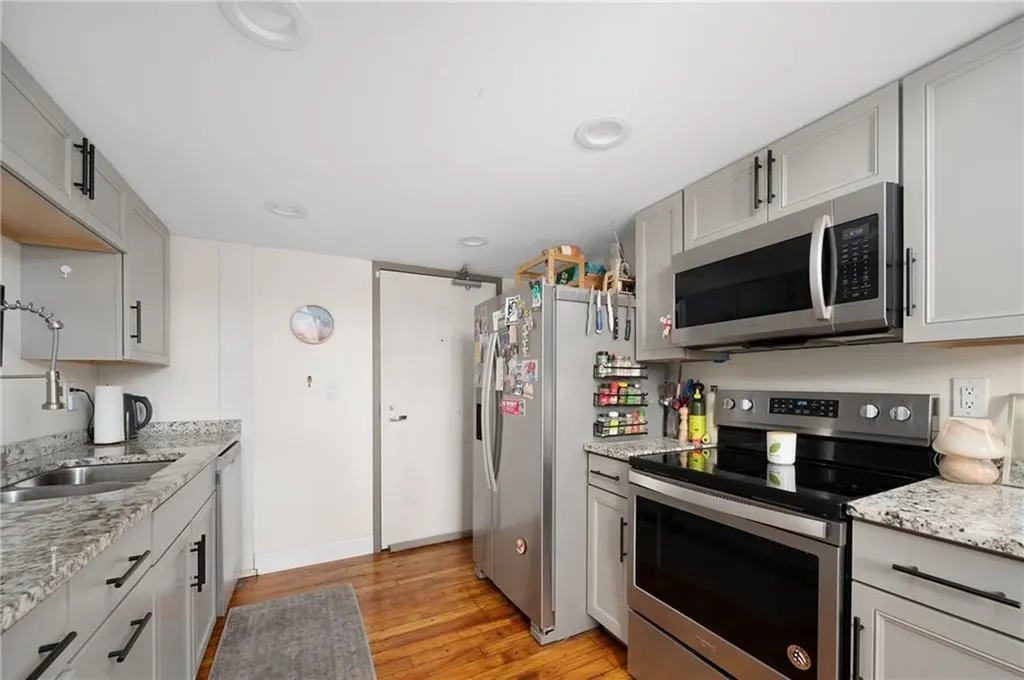 1117 Douglas Avenue North Providence RI 02904