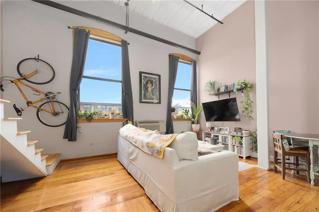 1117 Douglas Avenue North Providence RI 02904