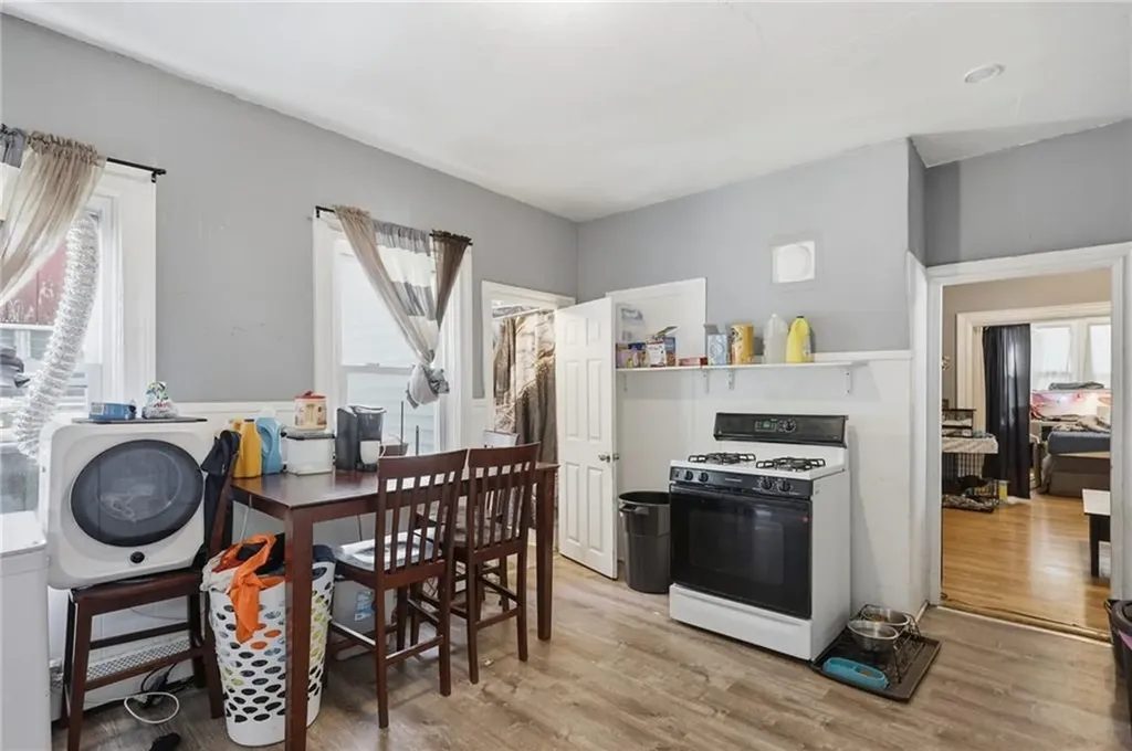 75 79 Laban Street Providence RI 02909