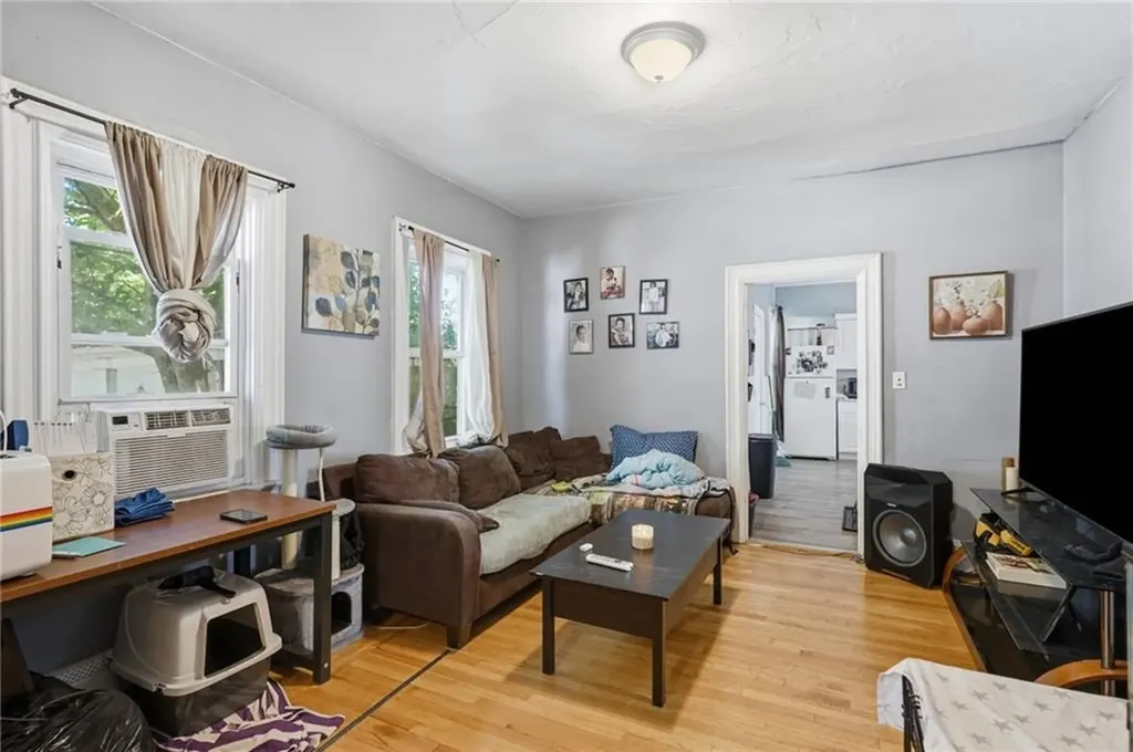 75 79 Laban Street Providence RI 02909
