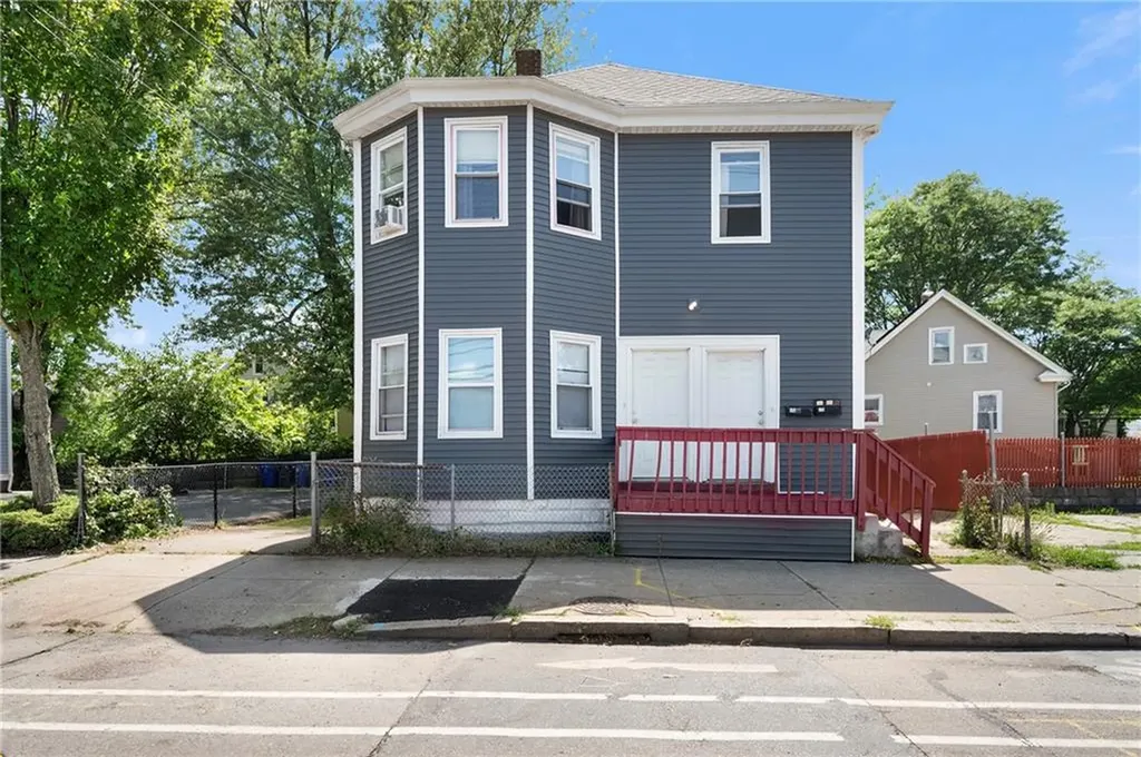 346 Douglas Avenue Providence RI 02908