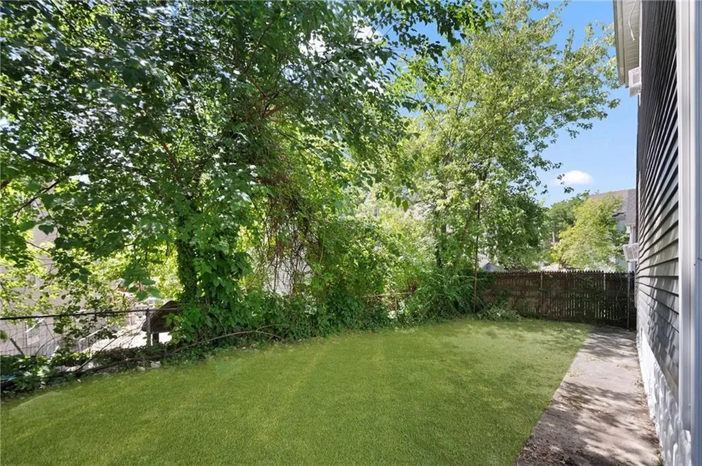 346 Douglas Avenue Providence RI 02908