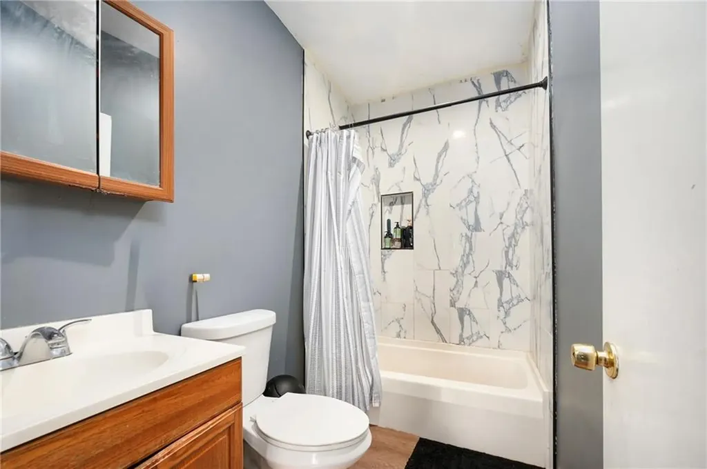 346 Douglas Avenue Providence RI 02908