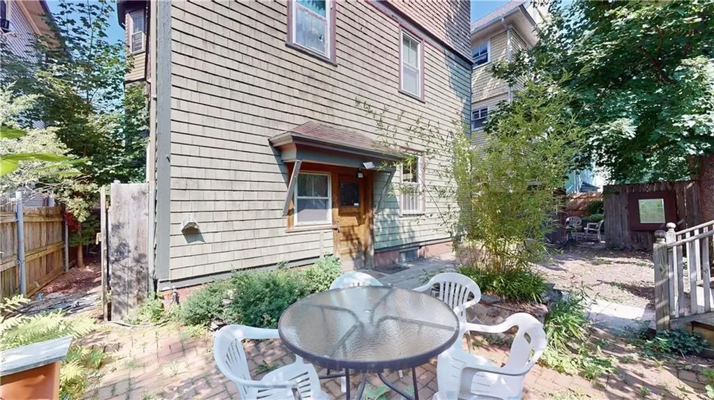 159 Camp Street Providence RI 02906