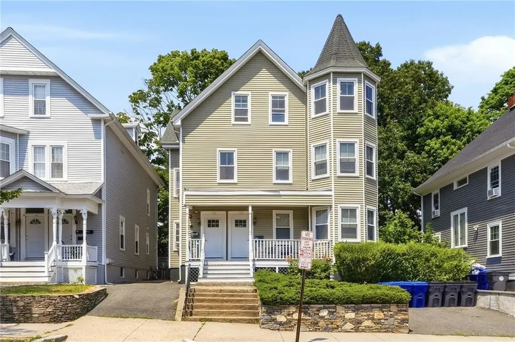 132 South Angell Street Providence RI 02906