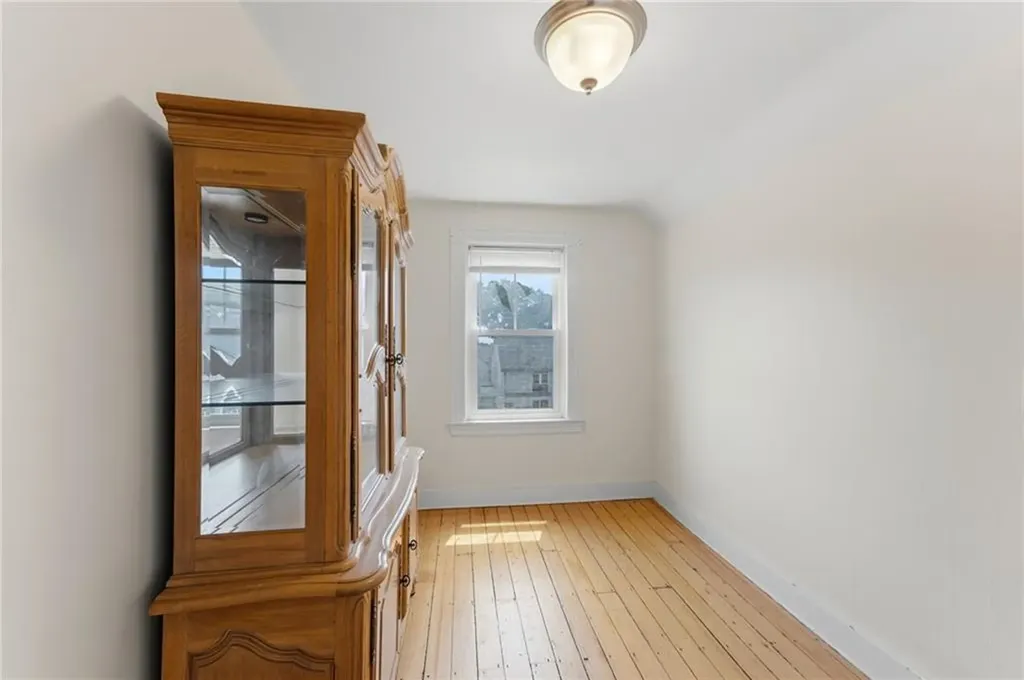 132 South Angell Street Providence RI 02906