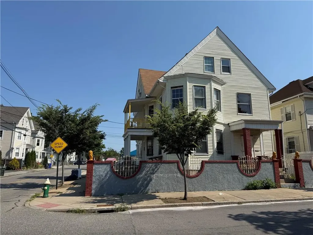 316 Bucklin Street Providence RI 02907