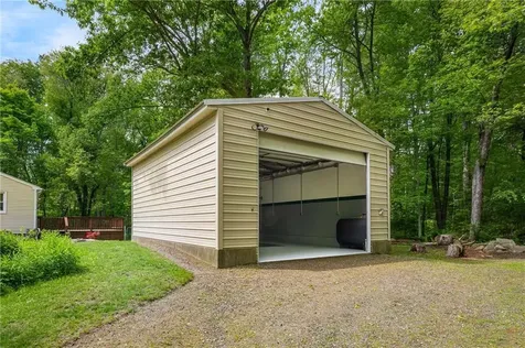 210 Keach Pond Drive Glocester RI 02814
