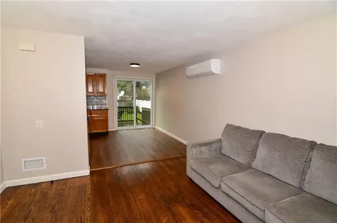 15 17 Saratoga Road North Kingstown RI 02852