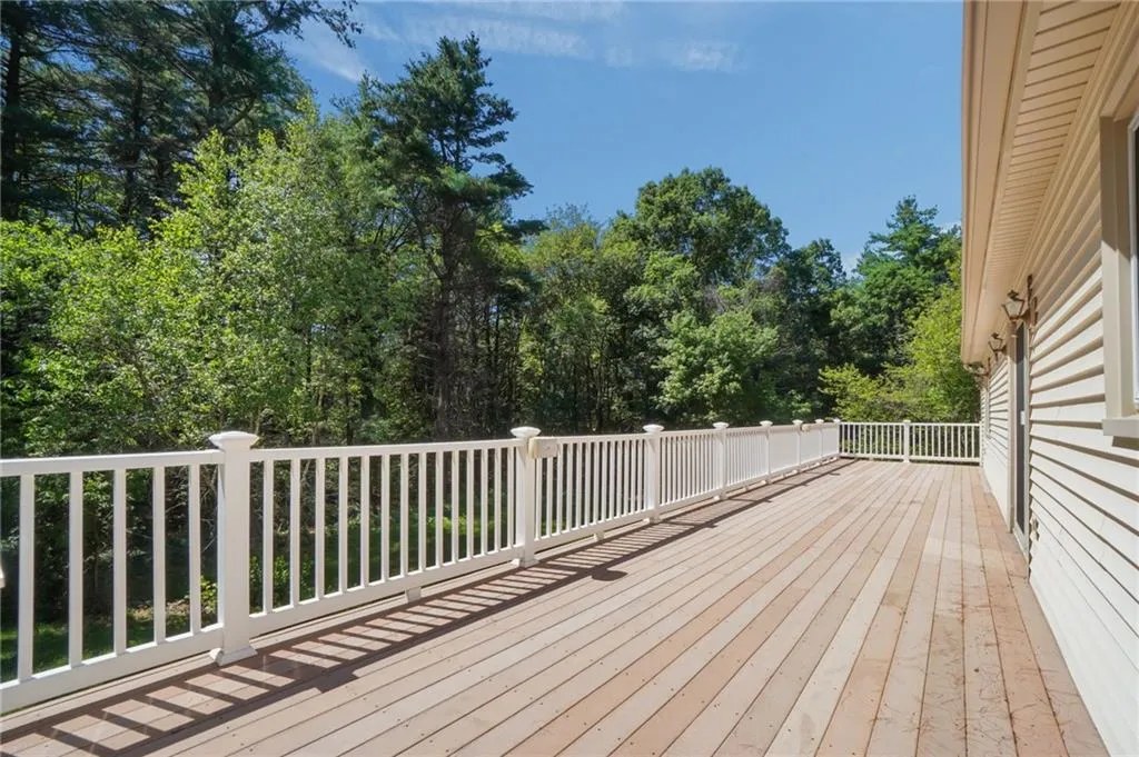18 Biscuit Hill Road Foster RI 02825