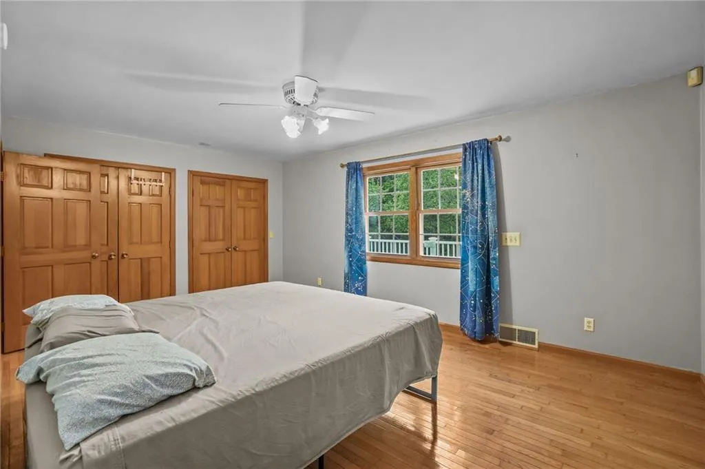 18 Biscuit Hill Road Foster RI 02825