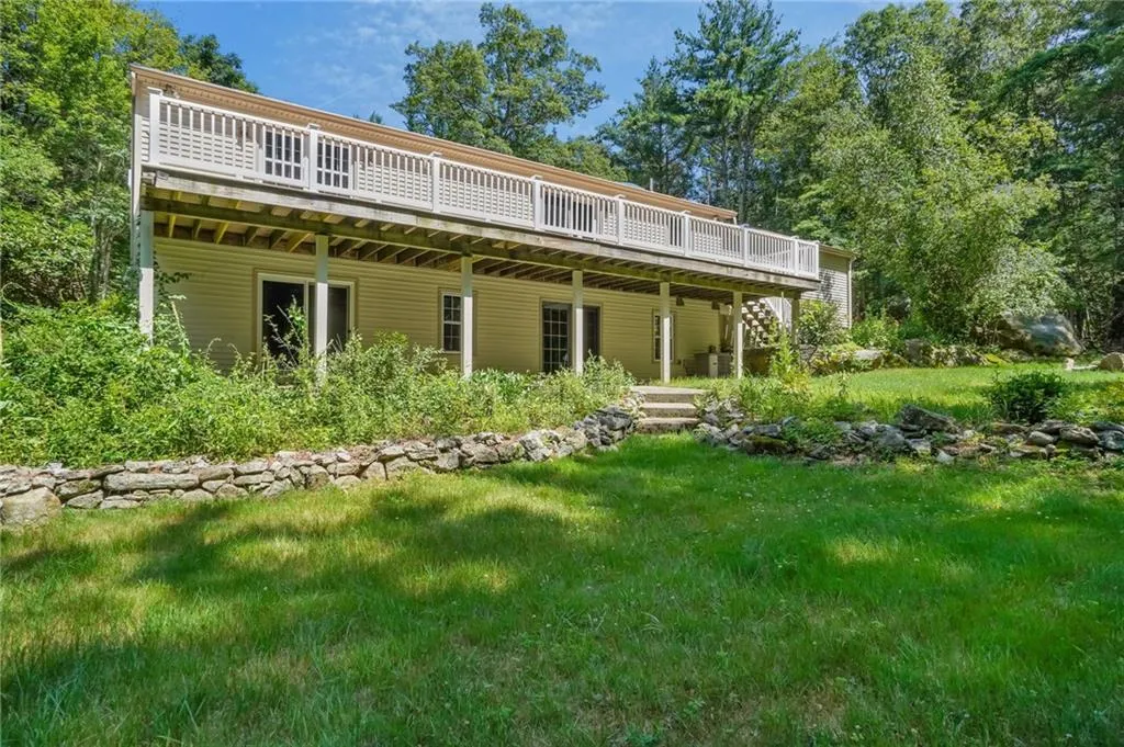 18 Biscuit Hill Road Foster RI 02825