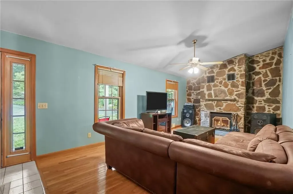 18 Biscuit Hill Road Foster RI 02825