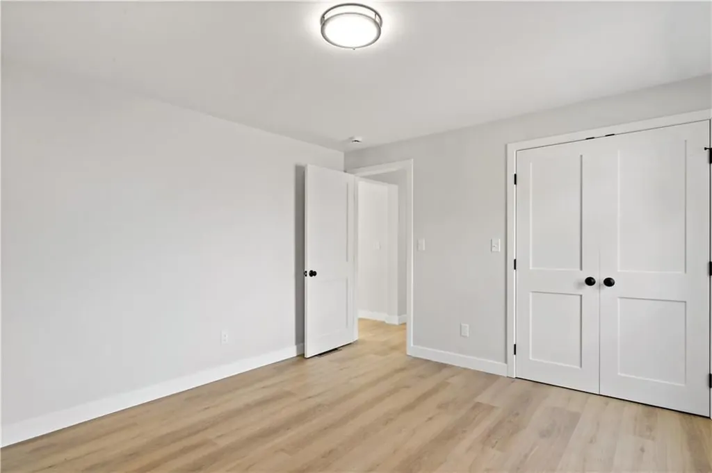 6 Monast Street Warren RI 02885