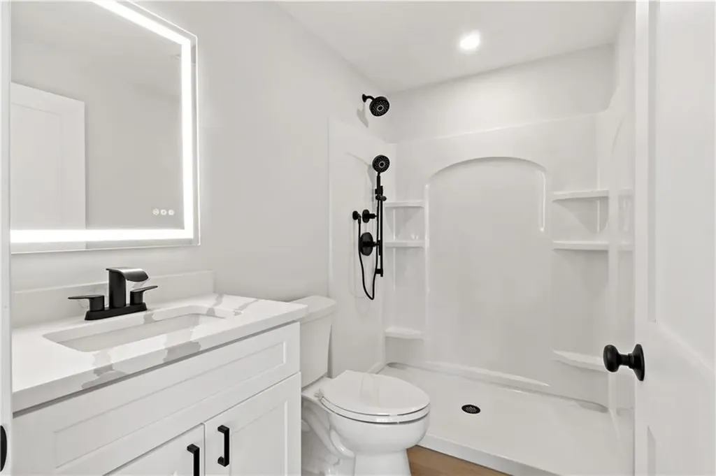 6 Monast Street Warren RI 02885