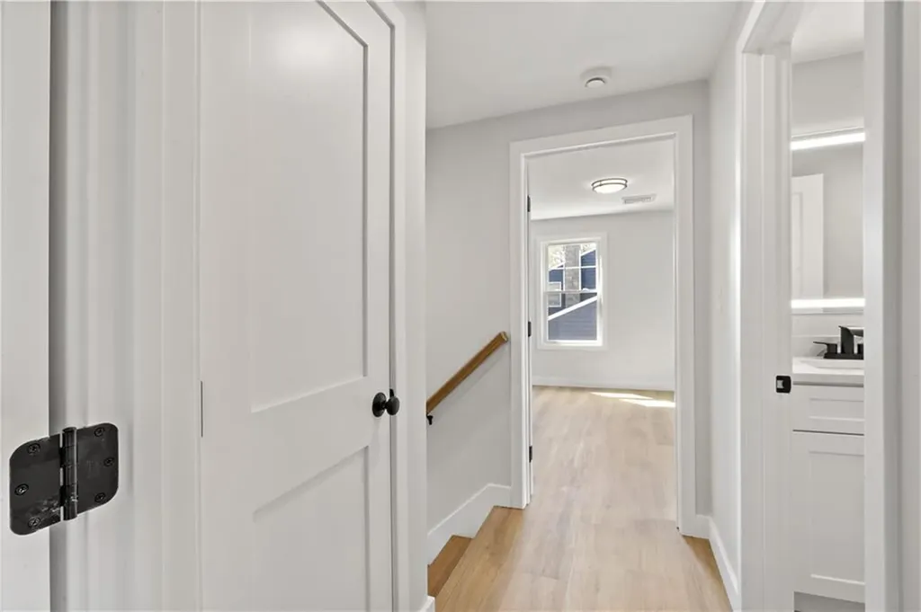 6 Monast Street Warren RI 02885