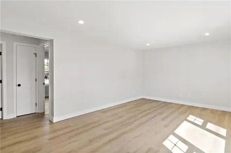 6 Monast Street Warren RI 02885