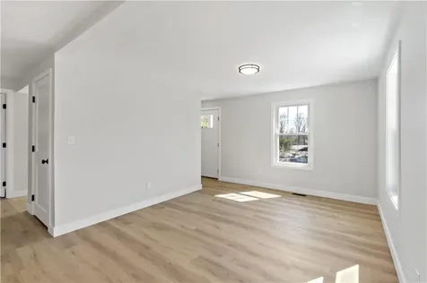 6 Monast Street Warren RI 02885